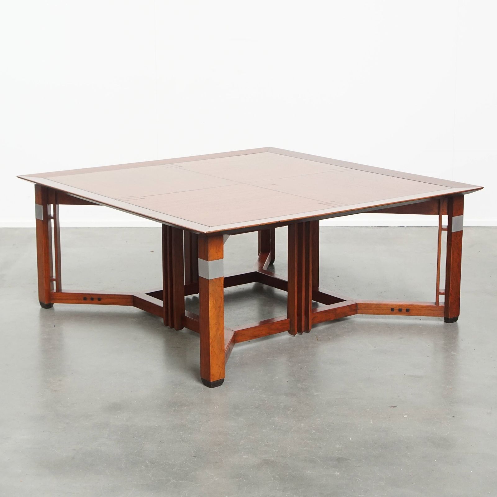 Grote, Vierkante Art Deco Salontafel – Schuitema Decoforma