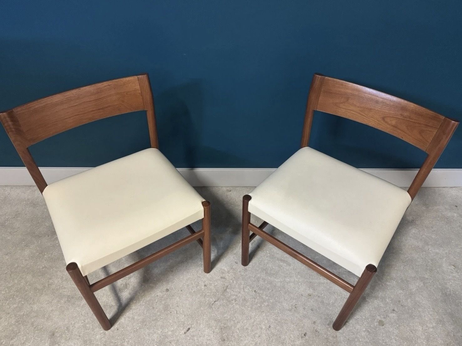 “Model 9” Dining Chairs Designed By Arne Halvorsen For L.Jacobsen Mobelsnekkeri photo vintage