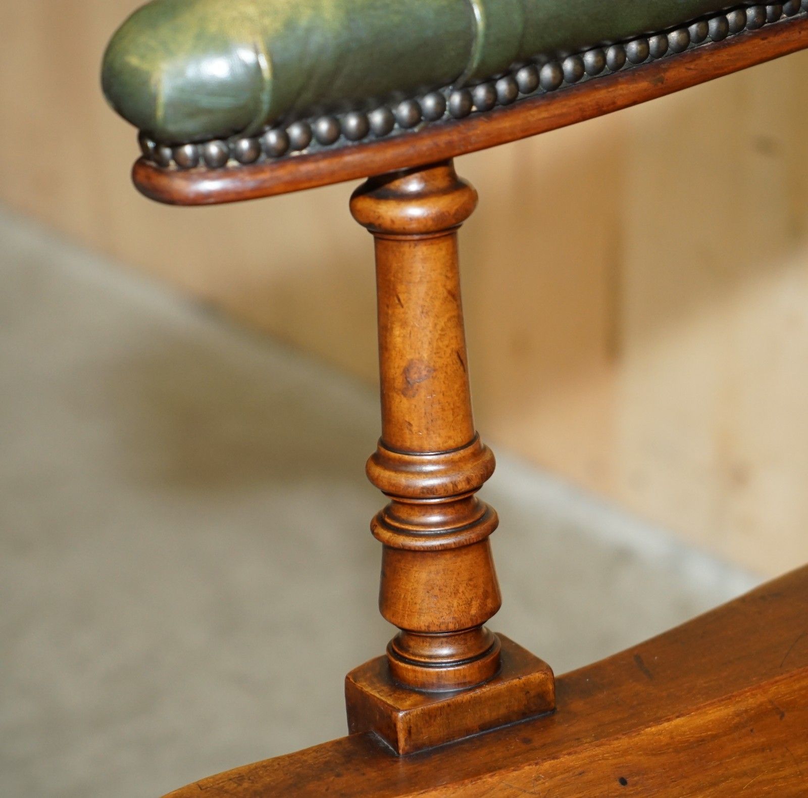 photo furniture Scottish Antique Victorian 1880 Mahogany & Leather Chesterfield Captains Chair