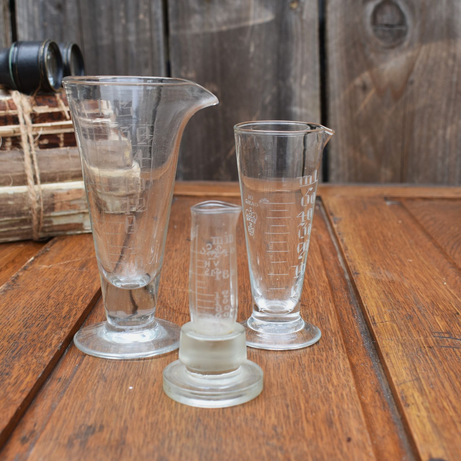 Antique Victorian Apothecary Hand Etched Measuring Flask Jug Stopper Set Of 3