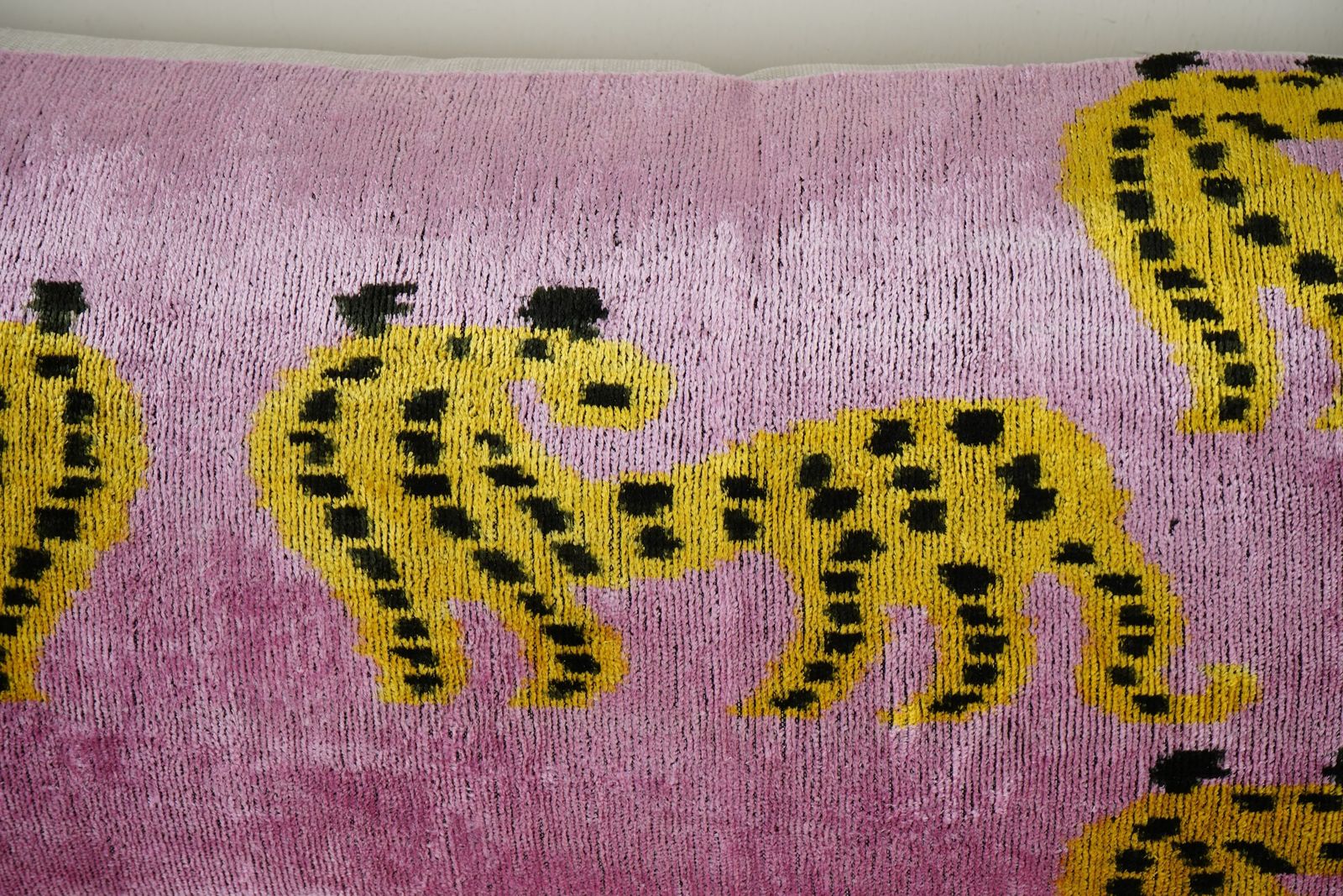 Pink Animal Ikat Velvet Bedding Pillow Case   Set Of Two Leopard Cheetah Animal Cushion Cover photo Textiles