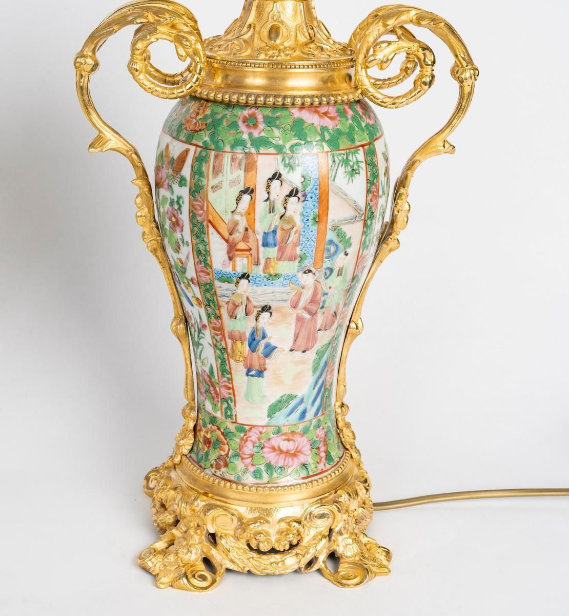 Pair Of 19th Century Canton Porcelain And Gilt Bronze Oil Lamps, Napoleon III. photo 4491.0