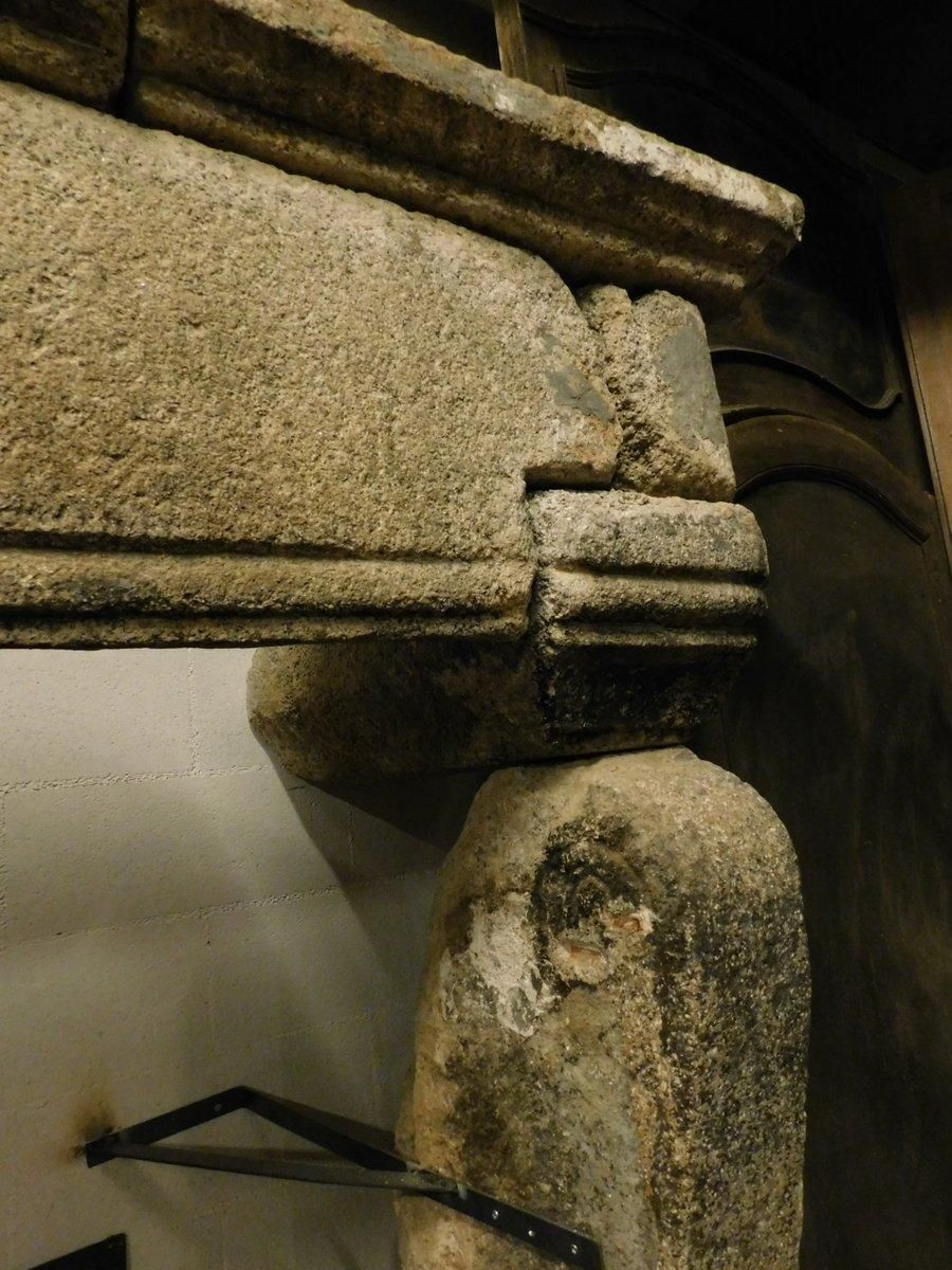 Important And Huge Gotich Fireplace Mantel In Gray Stone, France, 14th Century photo 24717.0