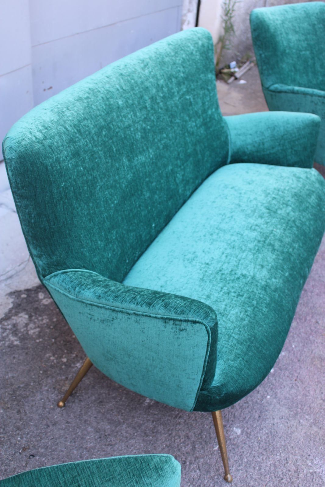 Furniture Sofa Set Italian Mid Centruy Armchairs Brass Feet Spiked Velvet Green photo