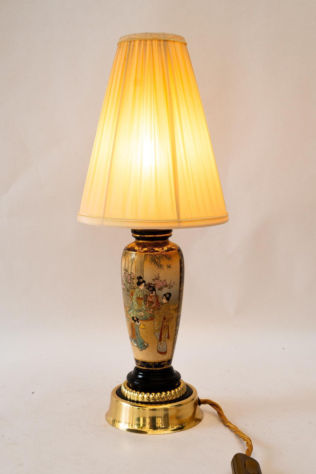 photo vinterior Art Deco Ceramic Table Lamp With Fabric Shade Vienna Around 1920s