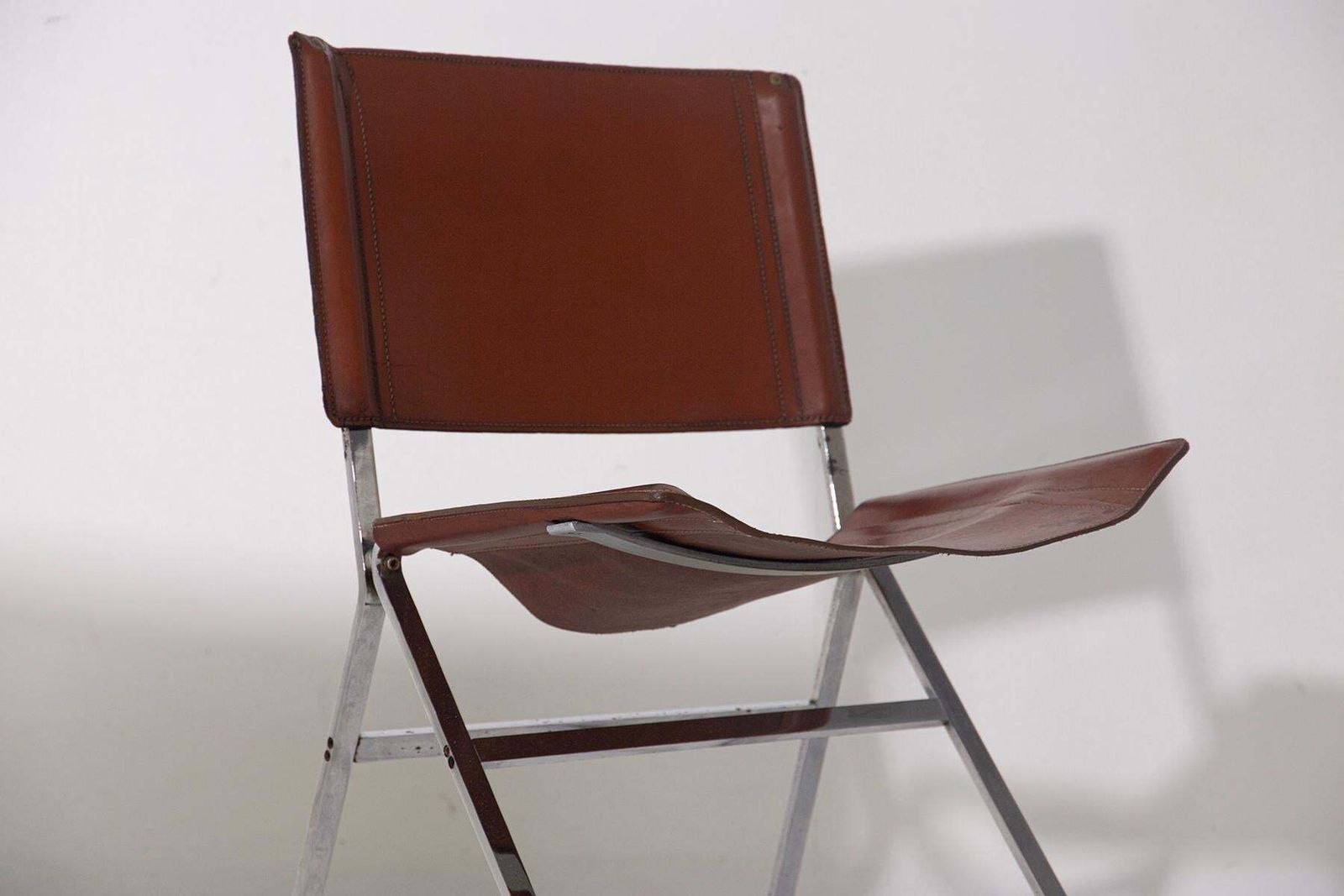 Set Of Four Leather Chairs Attr. To Pierre Paulin And Steel photo vinterior