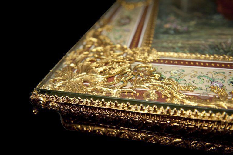 photo furniture 20th Century Italian Hand Painted Porcelain Majolica And Glass Table