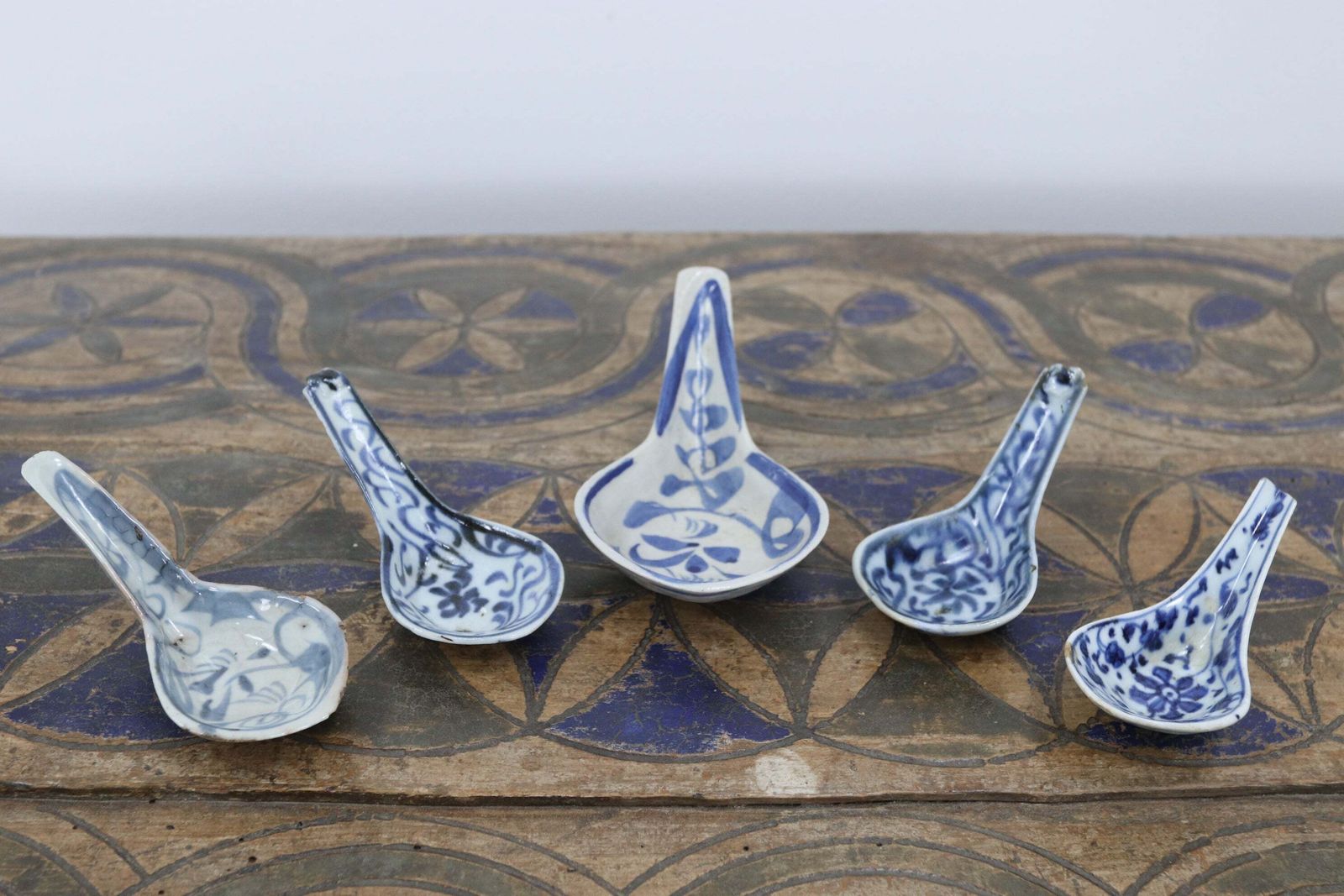 19th Century Collection Of Chinese Porcelain Spoons photo furniture