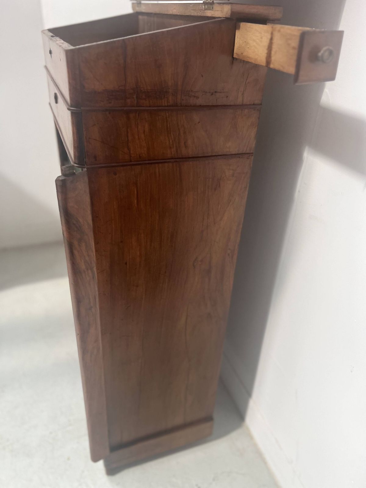 photo furniture Antique 19th Century Notary's Clerk's Desk