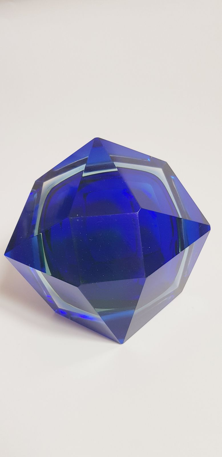 Mid Century Murano Glass Large Sommerso Faceted Centrepiece photo 385.0