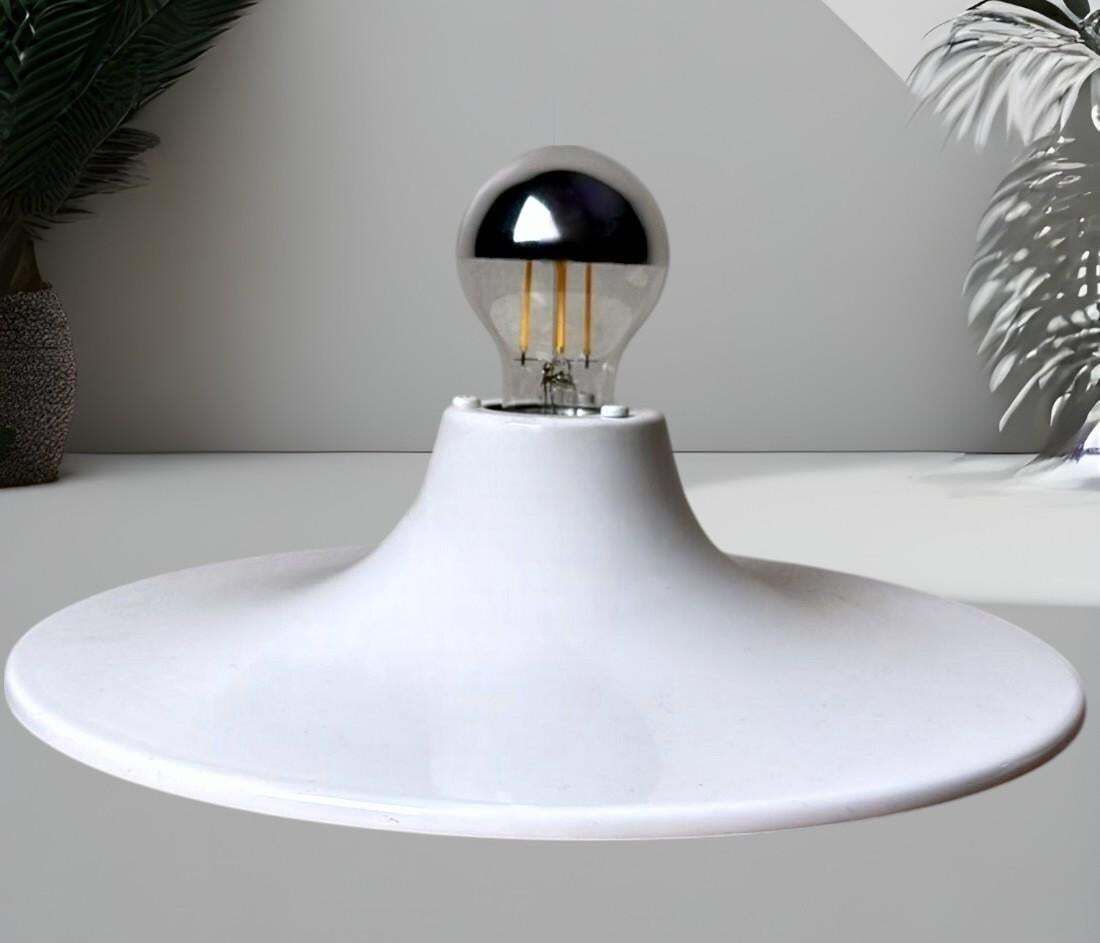 photo furniture Gorgoni Gianluigi Style Pair Of Italian Ceiling Wall Lamps In Lacquered Aluminum