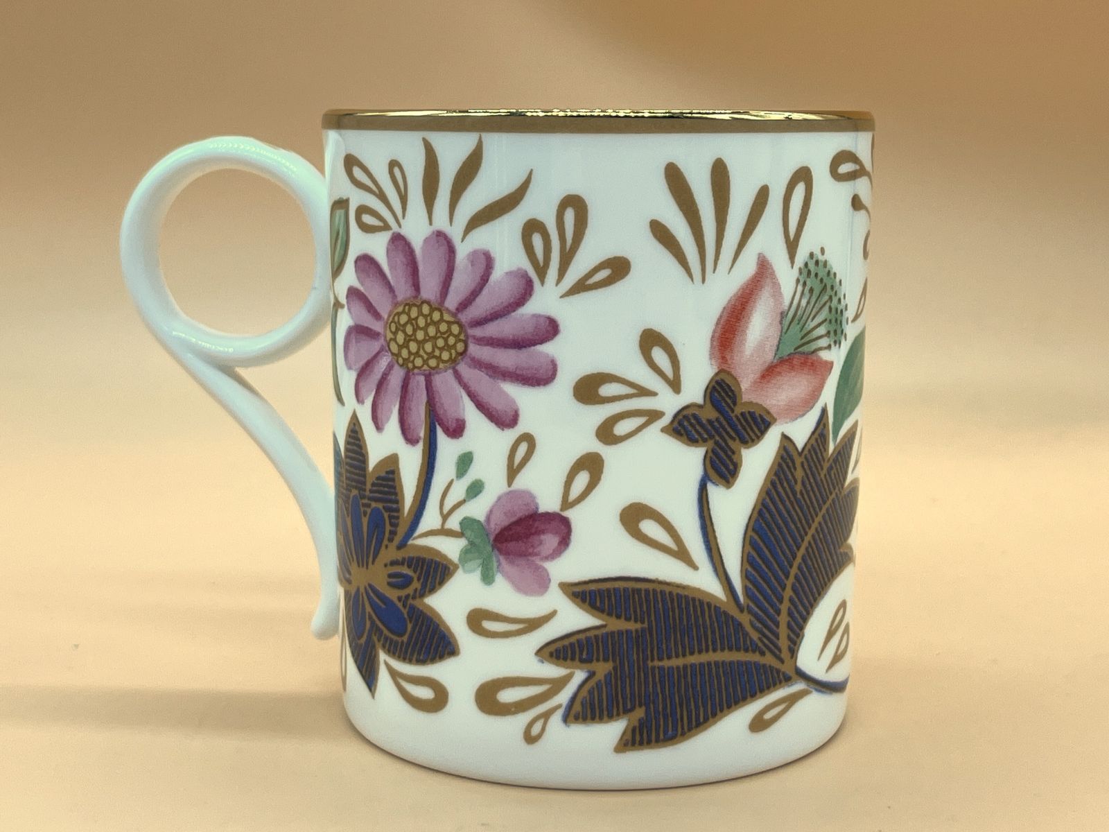 Wedgwood China Archive Antique Flowers Design Small Mug. New In Original Box. photo for sale