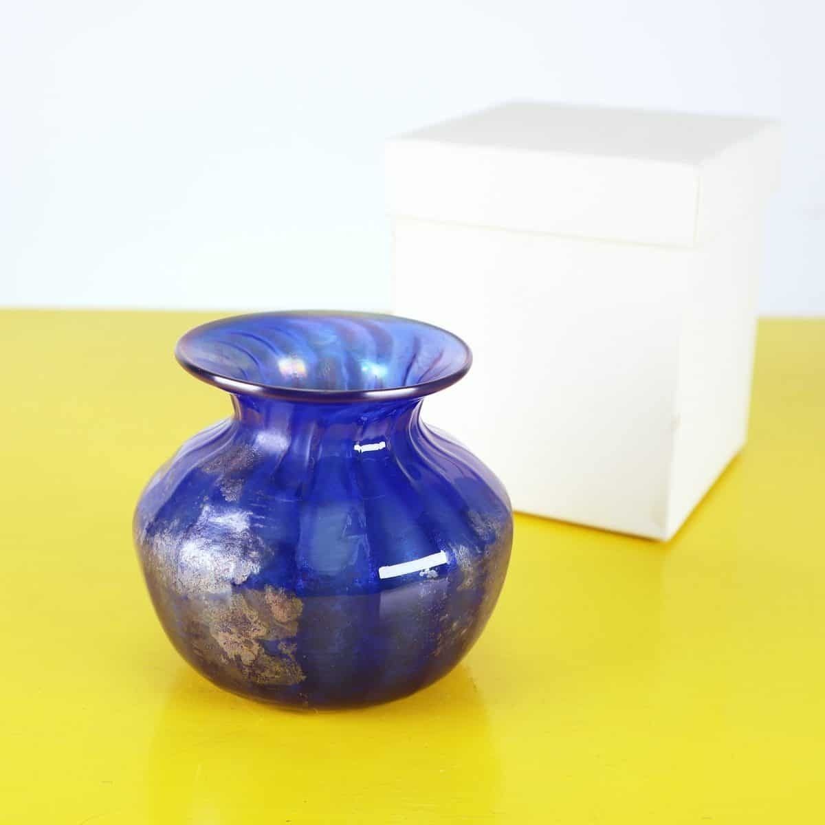 Iridescent Glass Vase By Master Glassmaker Paolo Rossi