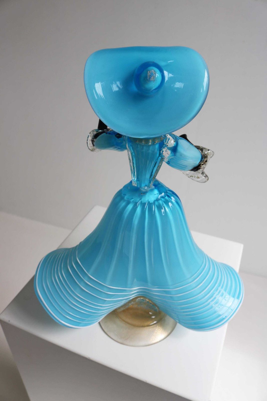 Murano Glazen Damefiguur – Blauw Goud Avonturien – Handgeblazen Italiaans Glas – 1955 20e Eeuw Toegeschreven Aan Franco Toffolo photo vinterior