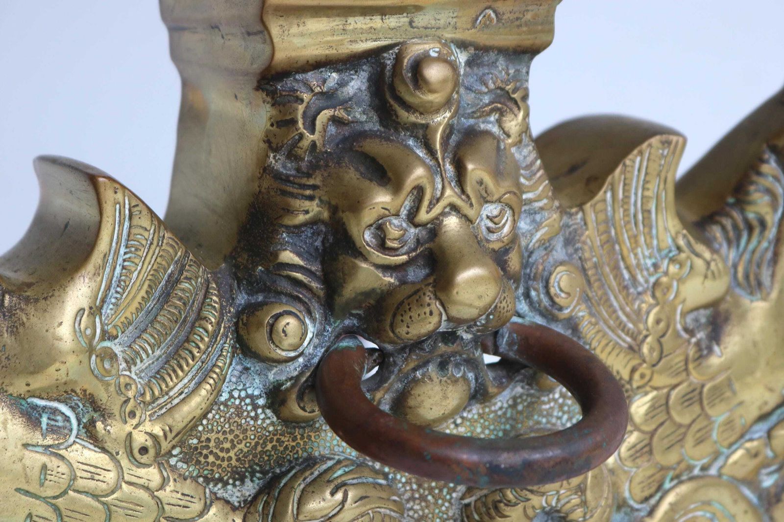 Impressive Pair Of Brass Firedogs |Pegasus Winged Horses & Lion Mask | Claw And Ball Feet | Antique Fireplace Andirons 19th Century photo vinterior