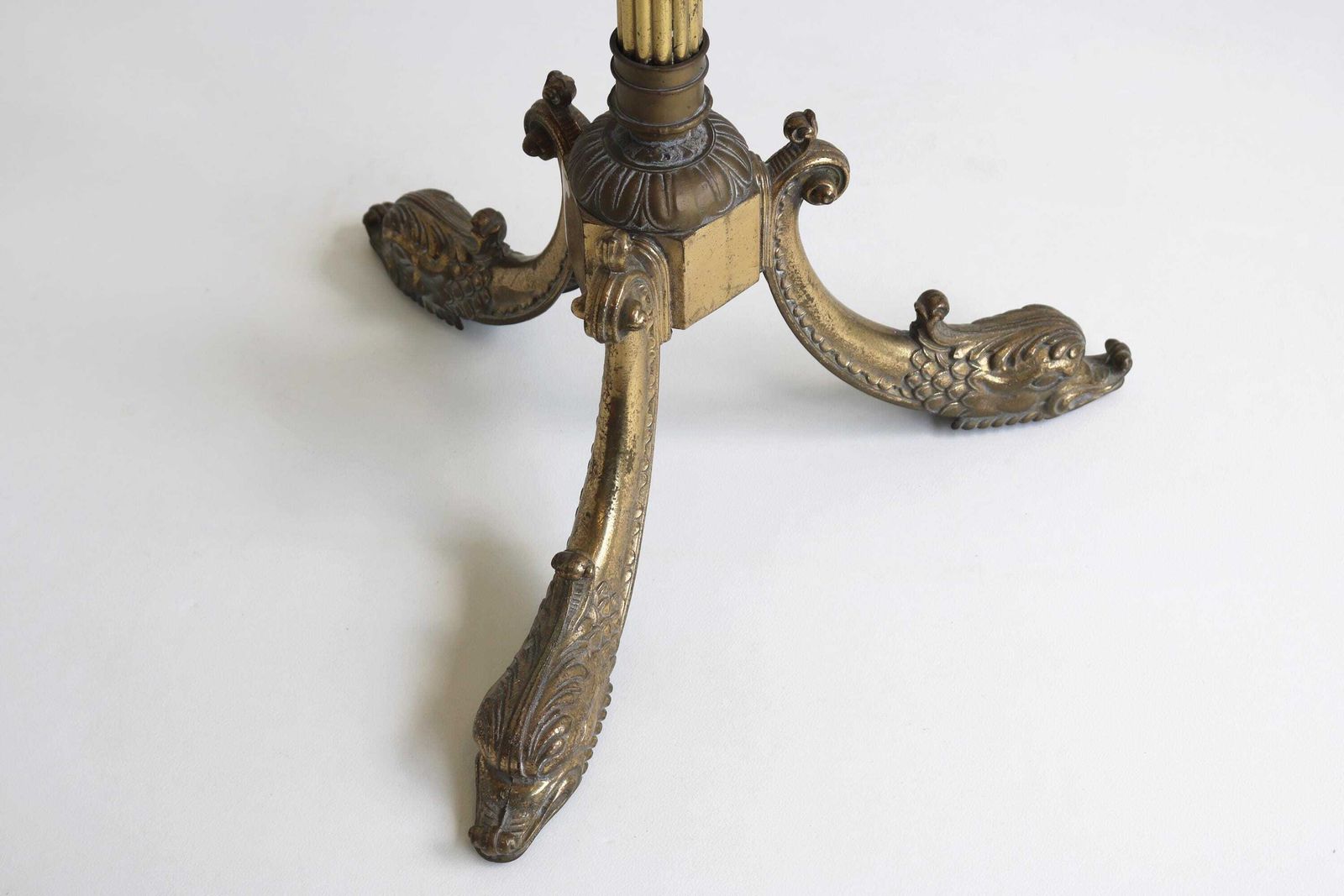 Brass Antique Style Free Standing Coat Hat Rack Hollywood Regency Italian Vintage Golden Hall Tree Floor Stand Clothes Rack Entryway 1960s photo vintage