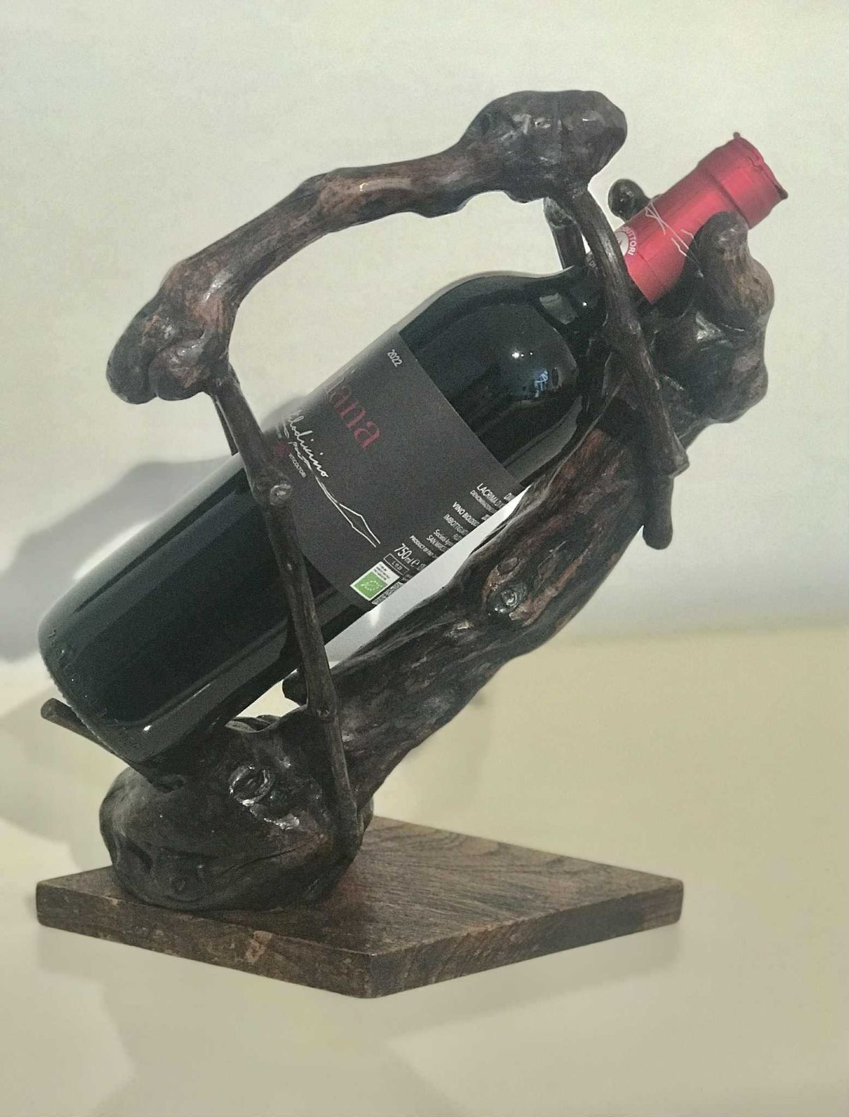Bottle Stand French Grapevine Ornaments Stand Wine Bar Decor Century Boho Table Decor Bottle Holder Wine Accessories Retro Bar Gift photo Home Decor