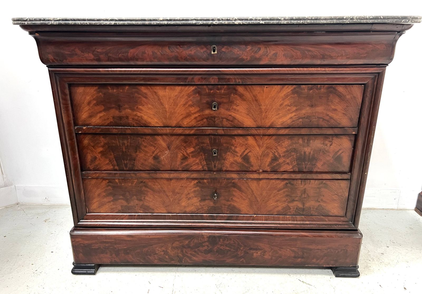 Louis Philippe Mahogany Chest Of Drawers, 19th Century photo furniture