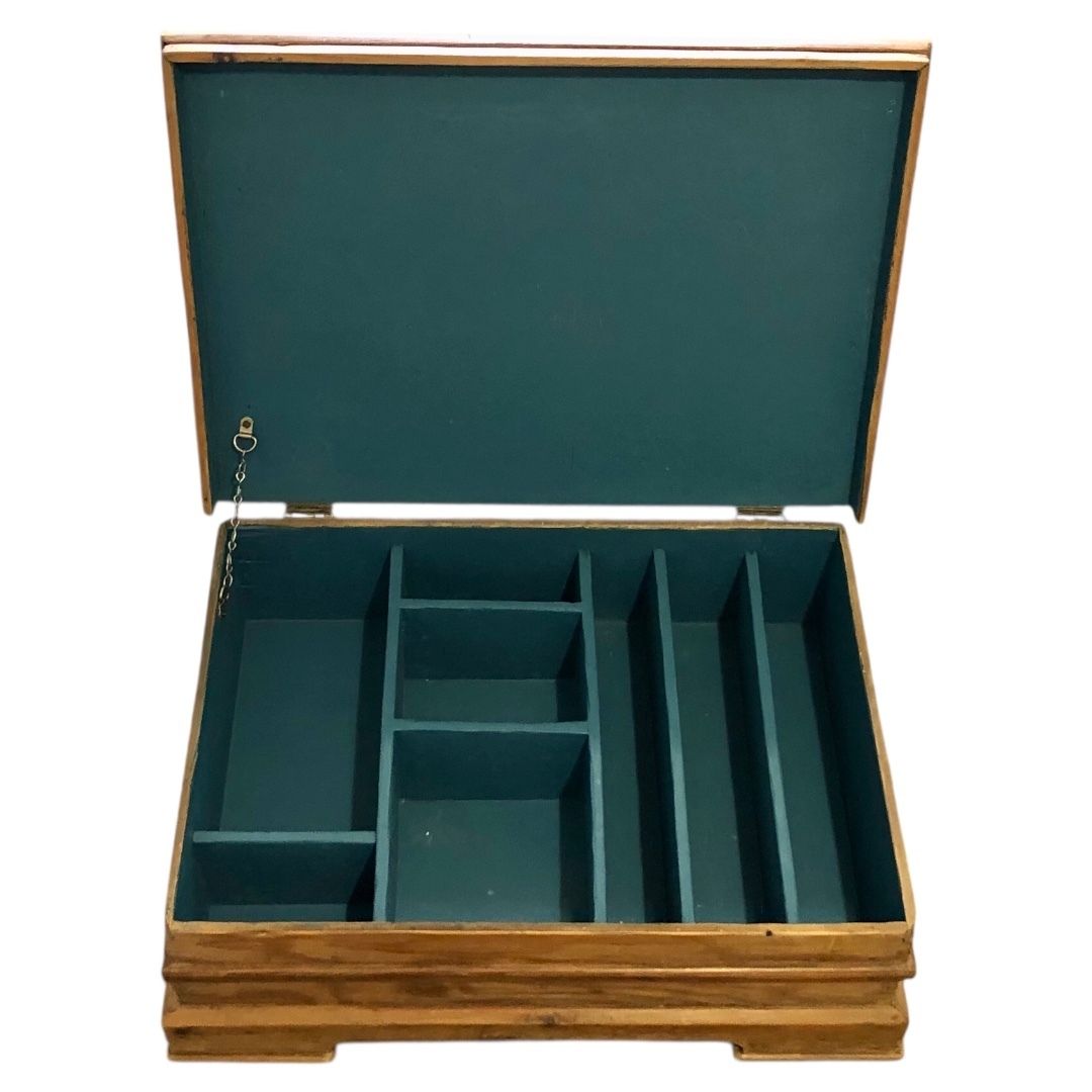 Handsome Heavy Pine Box photo for sale