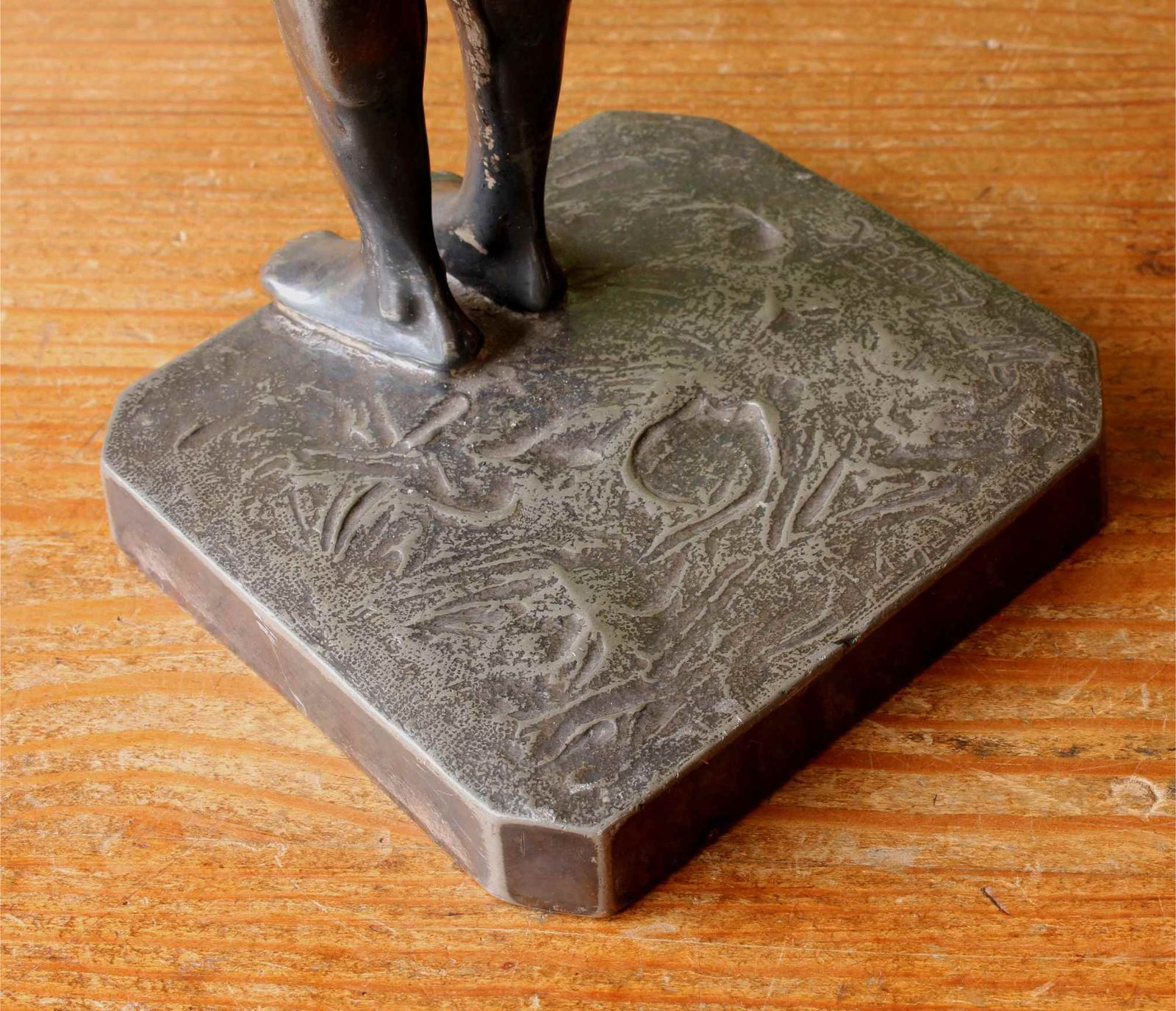 photo vintage Swimming Trophy. Wilhelm Zwick Diving Figure Sports Statue. Ghent. C1910.