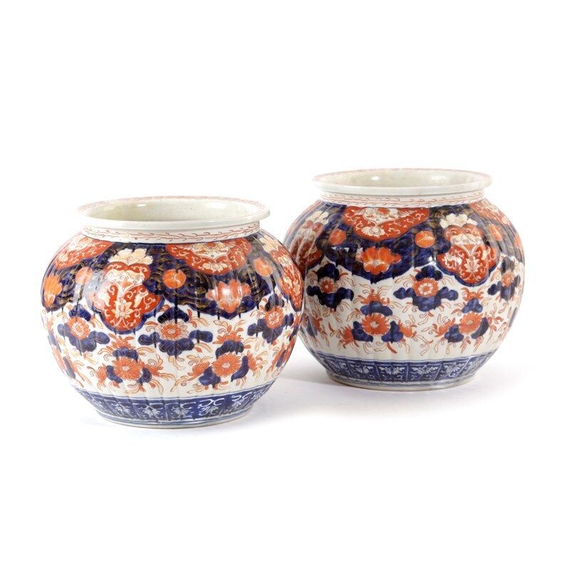 Late 19th Century Pair Of Japanese Imari Porcelain Jardinieres