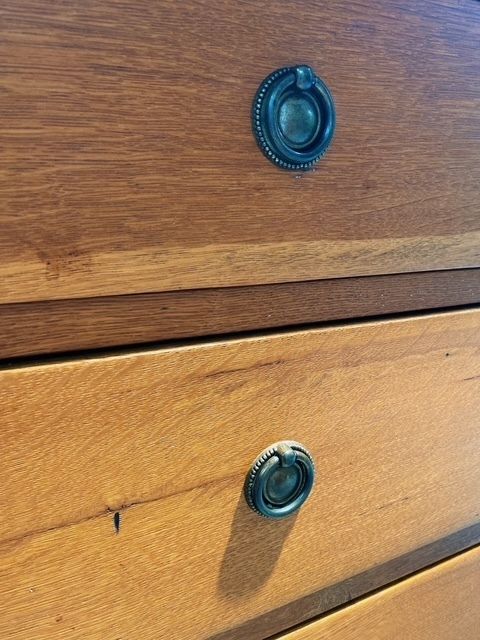 photo furniture Antique Oak Chest Of Drawers With Vanity