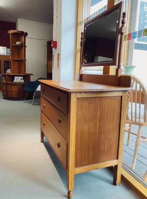 Antique Oak Chest Of Drawers With Vanity photo for sale