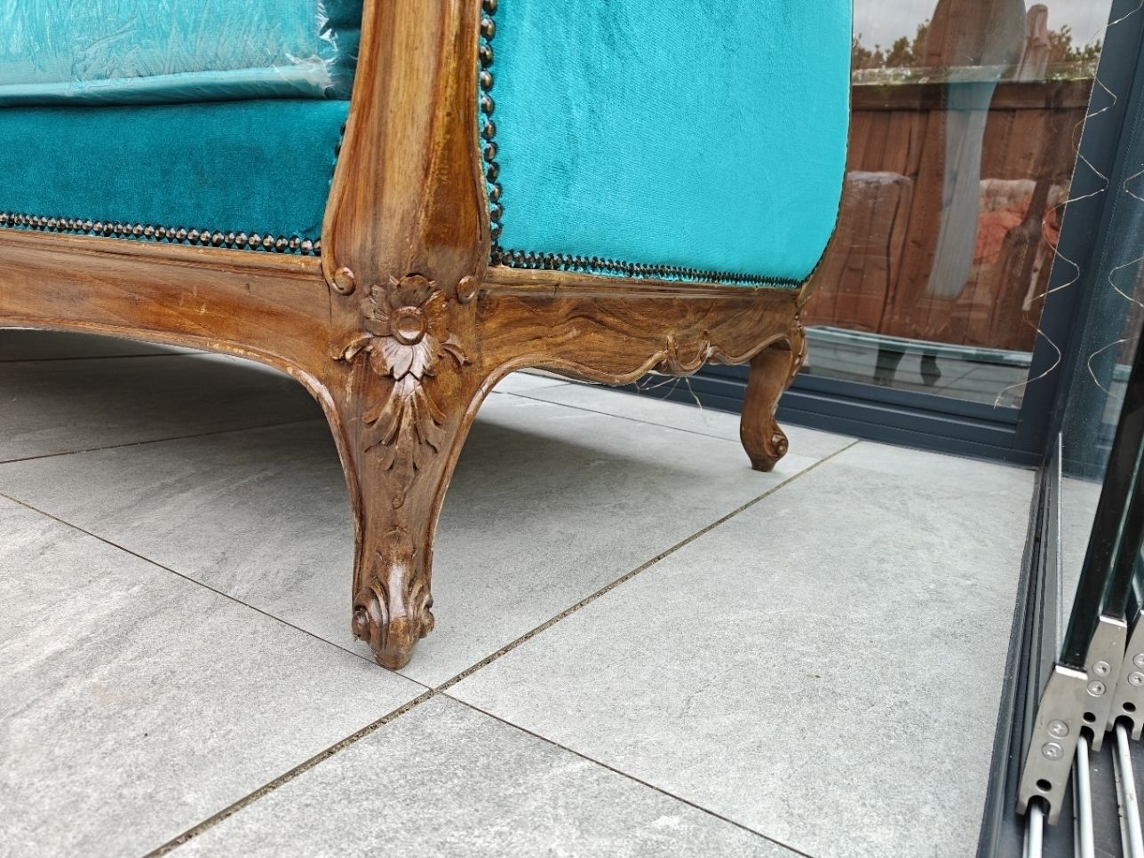 850.0 Rose Wood Recliner Sofa With New Turquoise Upholstery, New Mattress Included. photo