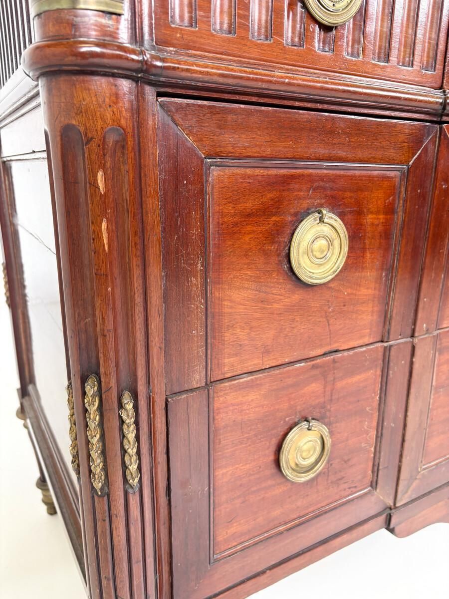 Late 18th Century Louis XVI Chest Of Drawers, Mahogany Veneer photo 5111.0