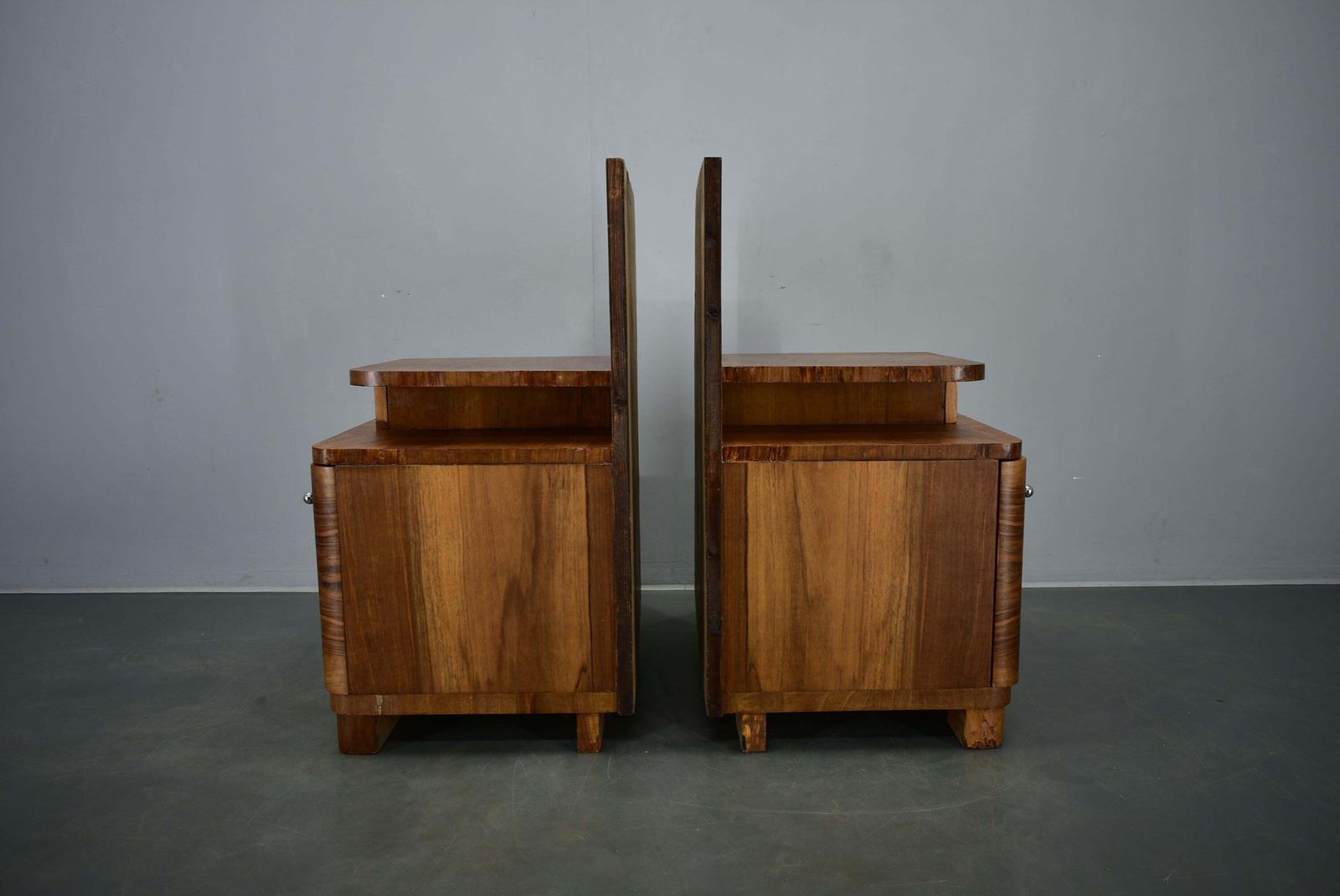 1225.0 1939s Pair Of Art Deco Bedside Tables, Czechoslovakia photo