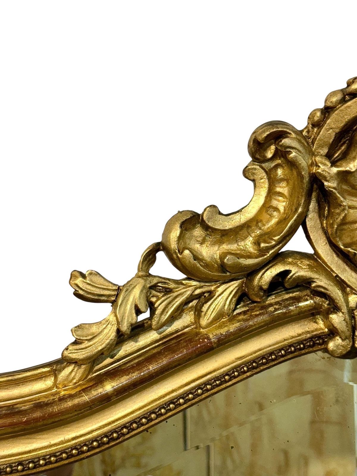 photo vintage 19th Century French Louis XV Giltwood Parisian Mirror