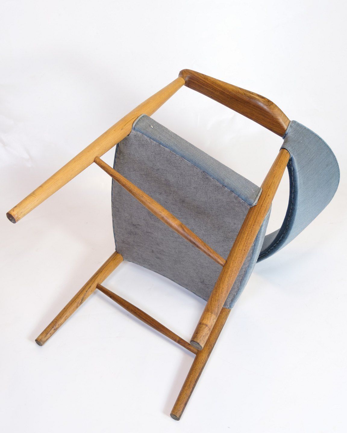 photo furniture Armchair  Teak  Seat In Blue Fabric  Kurt Olsen  Danish Design  1960s