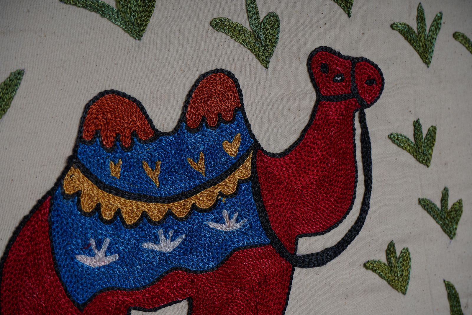 Uzbek Suzani Animal Cotton Tablecloth, 19th Century Bukhara Wall Hanging Decor   Camel Cotton Runner 1'7'' X 4'9'' photo vinterior