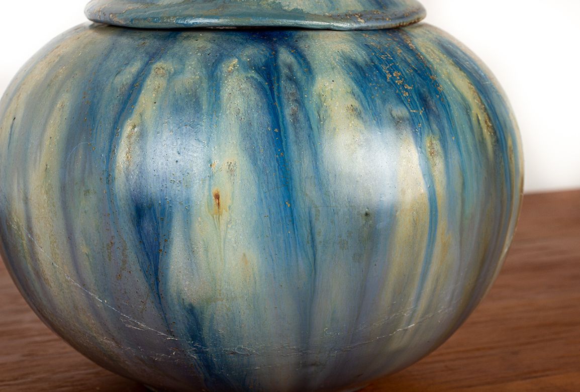 Pot en grès émaillé bleu, Art déco, par Roger Guérin, années 1930. photo buy