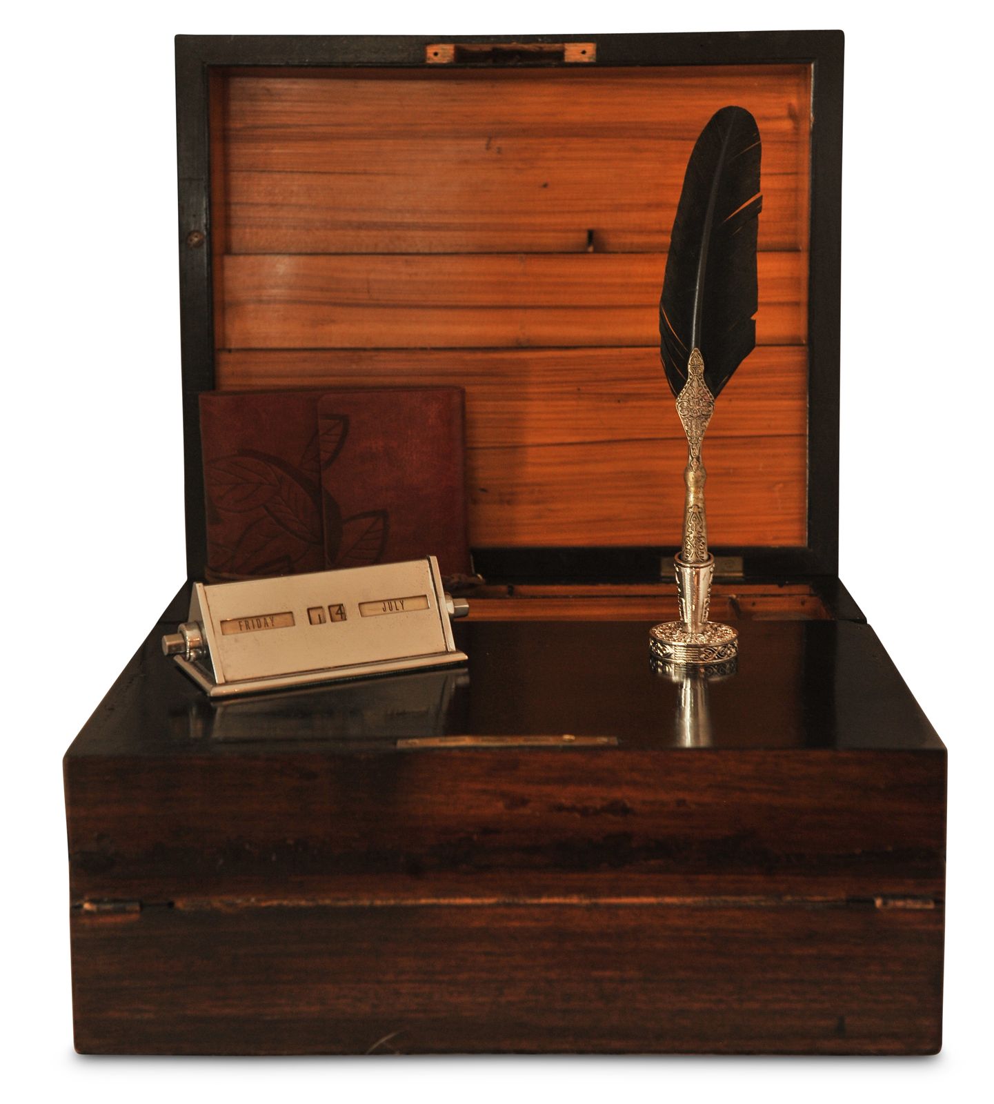 Elegant 19th Century Victorian Flame Mahogany Decorative Inlaid Fitted Writing Slope With Black Ebonised Accents & A Tooled Leather Interior photo vinterior