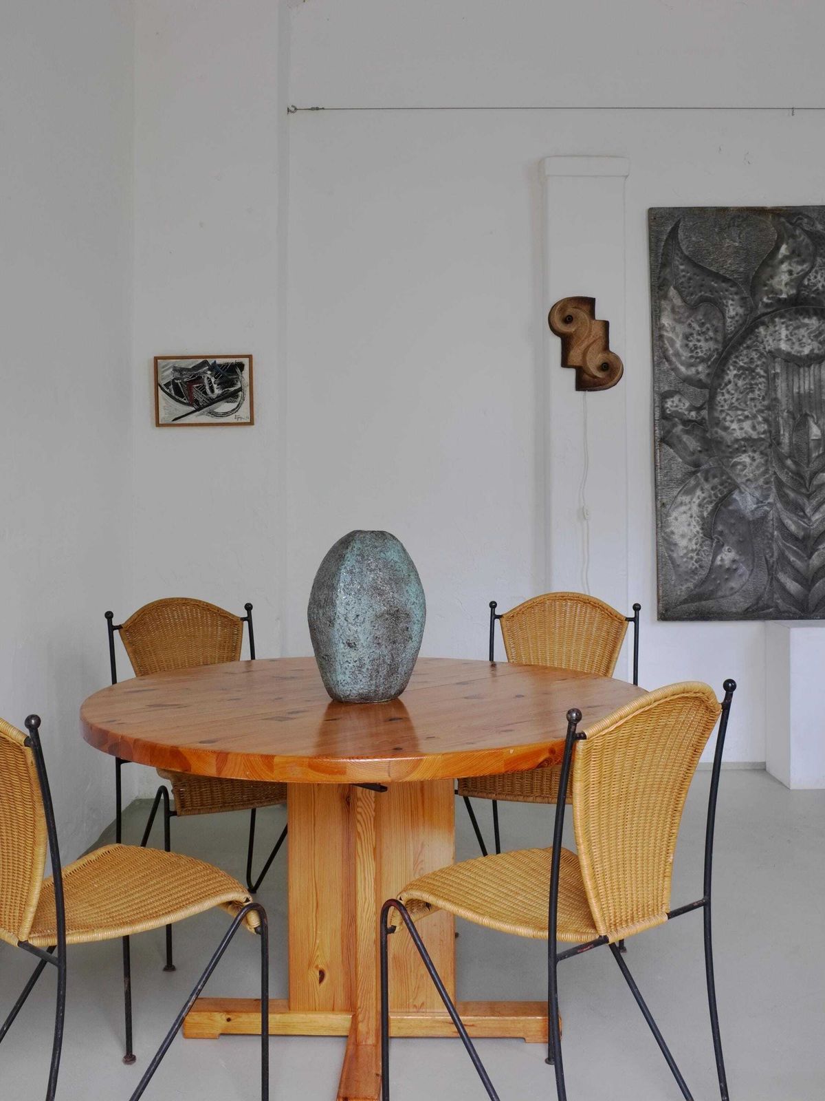 photo furniture Solid Pine Extendable Dining Table | Scandinavia | 1970s