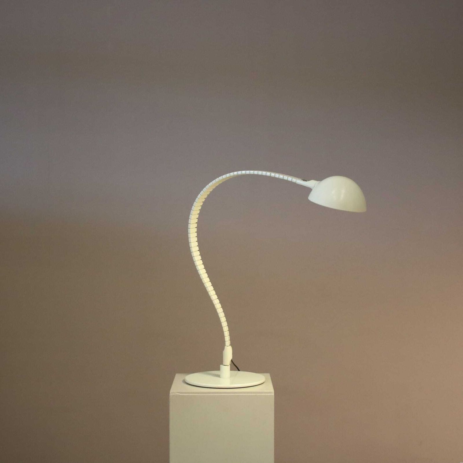photo furniture 1970s “Flex” Floor Lamp By Elio Martinelli For Martinelli, Italy