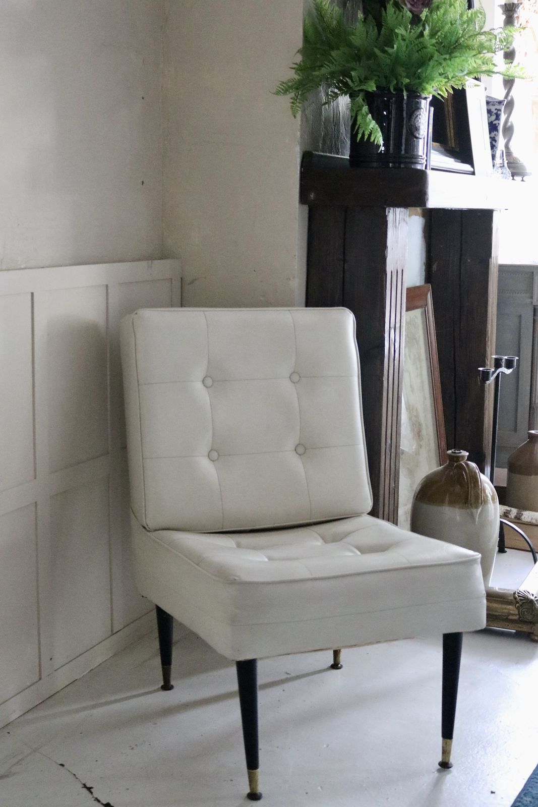Mid Century Lounge Chair, Mid 20th Century photo furniture