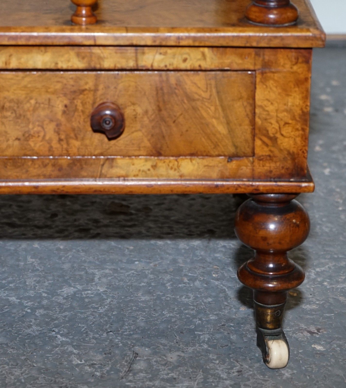 photo furniture Fine Antique Victorian 1860 Burr Walnut Canterbury Magazine Rack Bobbin Columns