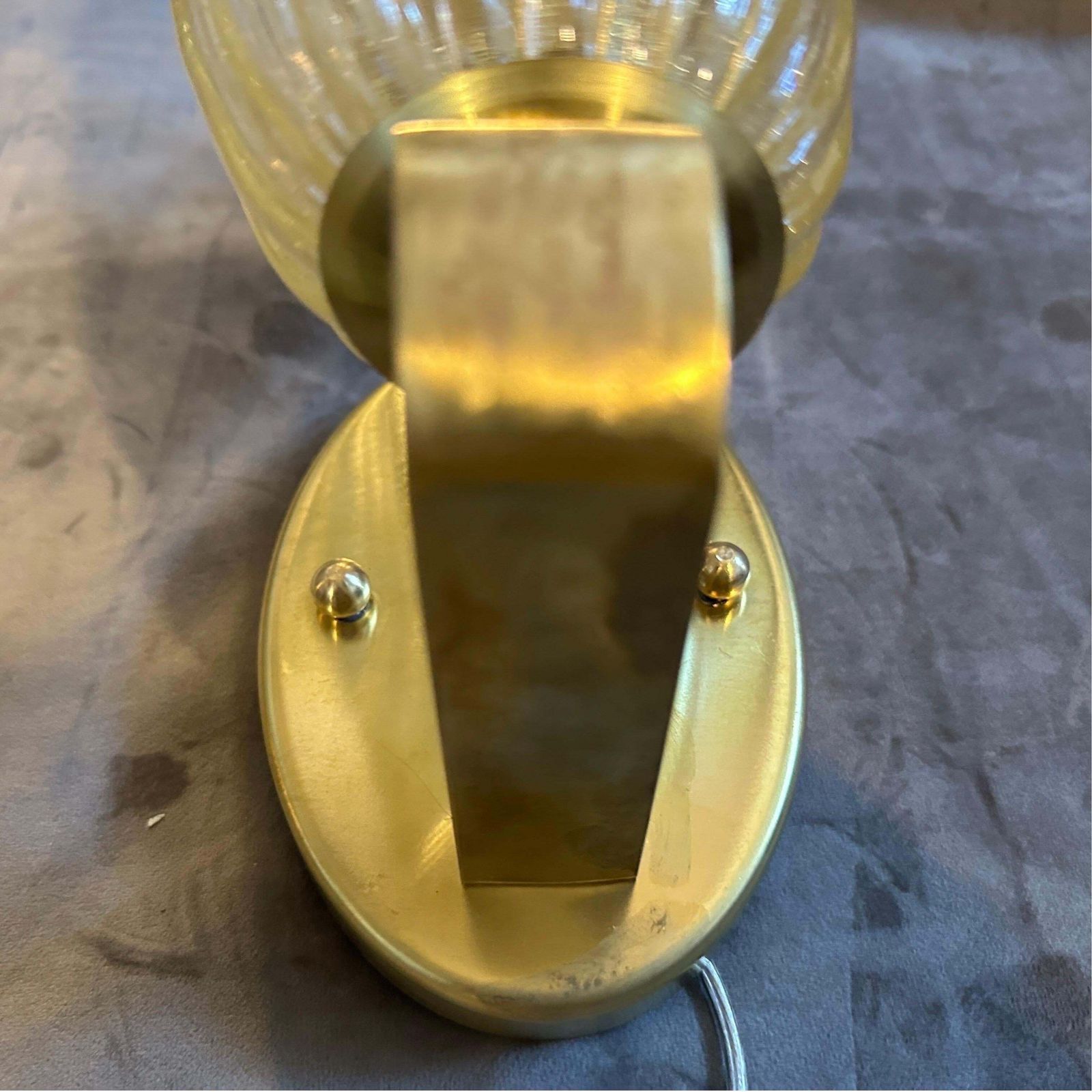 photo vinterior Two 1990s Barovier Style Mid Century Modern Murano Glass And Brass Wall Sconces