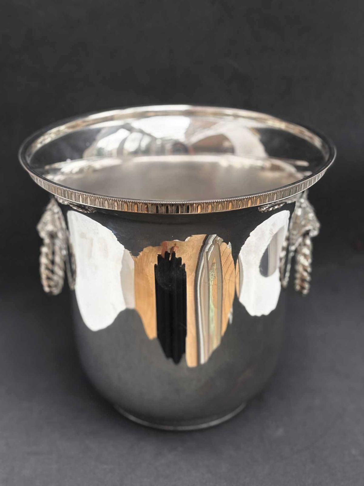 Champagne Bucket Silver Plated Handles Lion Head Decor Bar Cart Christmas Table Wine Chiller Cooler Gift For Wedding Gift Man Cave photo Home Decor