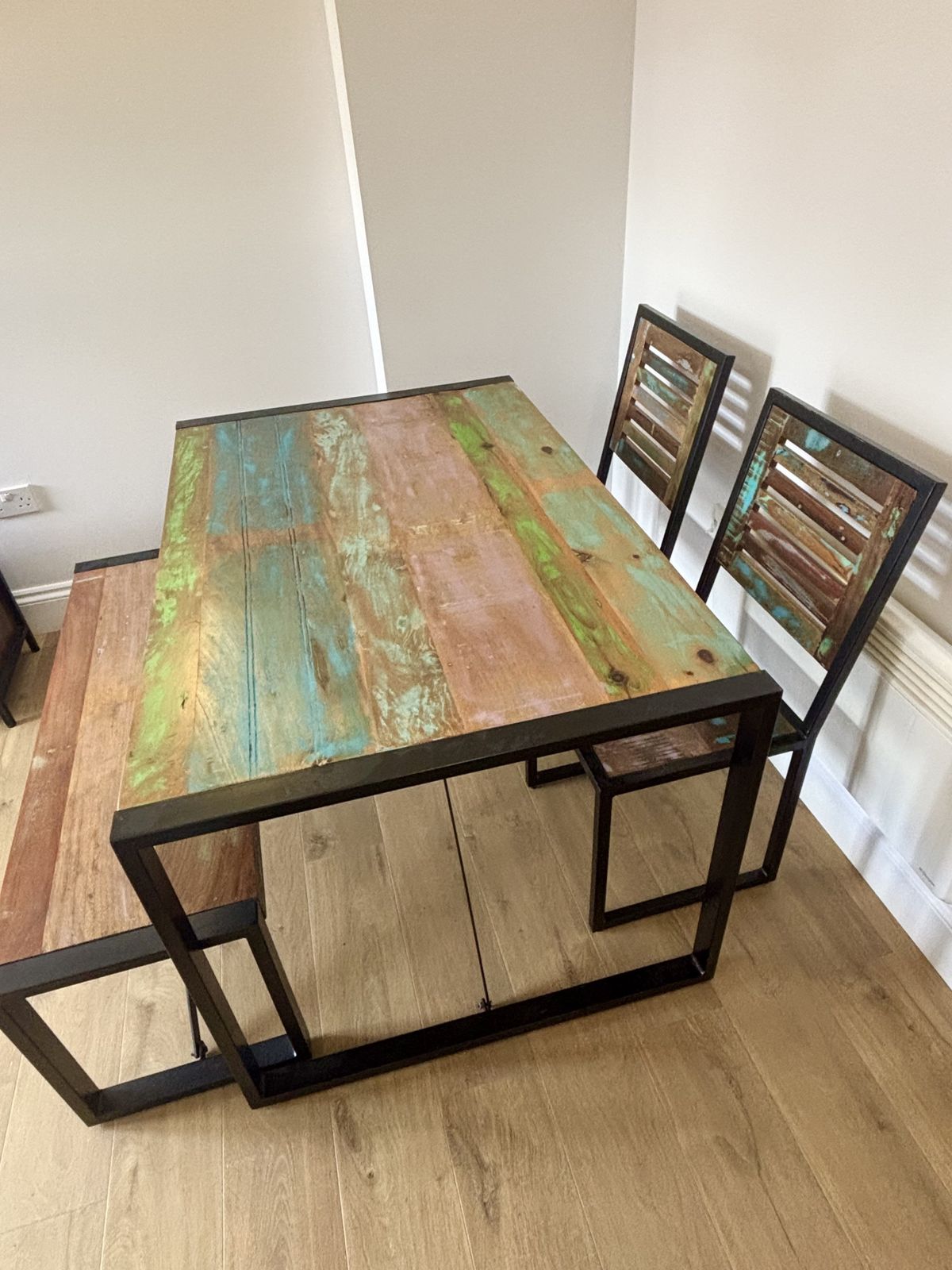 Urban Chic 140 Cm Reclaimed Wood Dining Set
