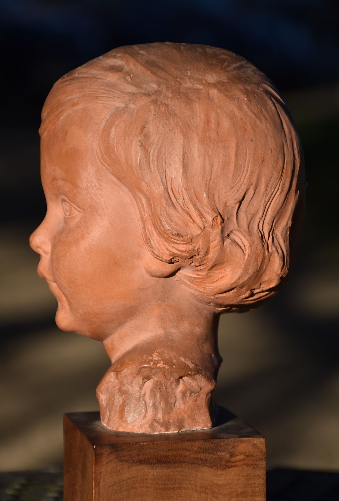 Ignacio Gallo, Head Of A Young Girl (Circa 1920) photo vinterior