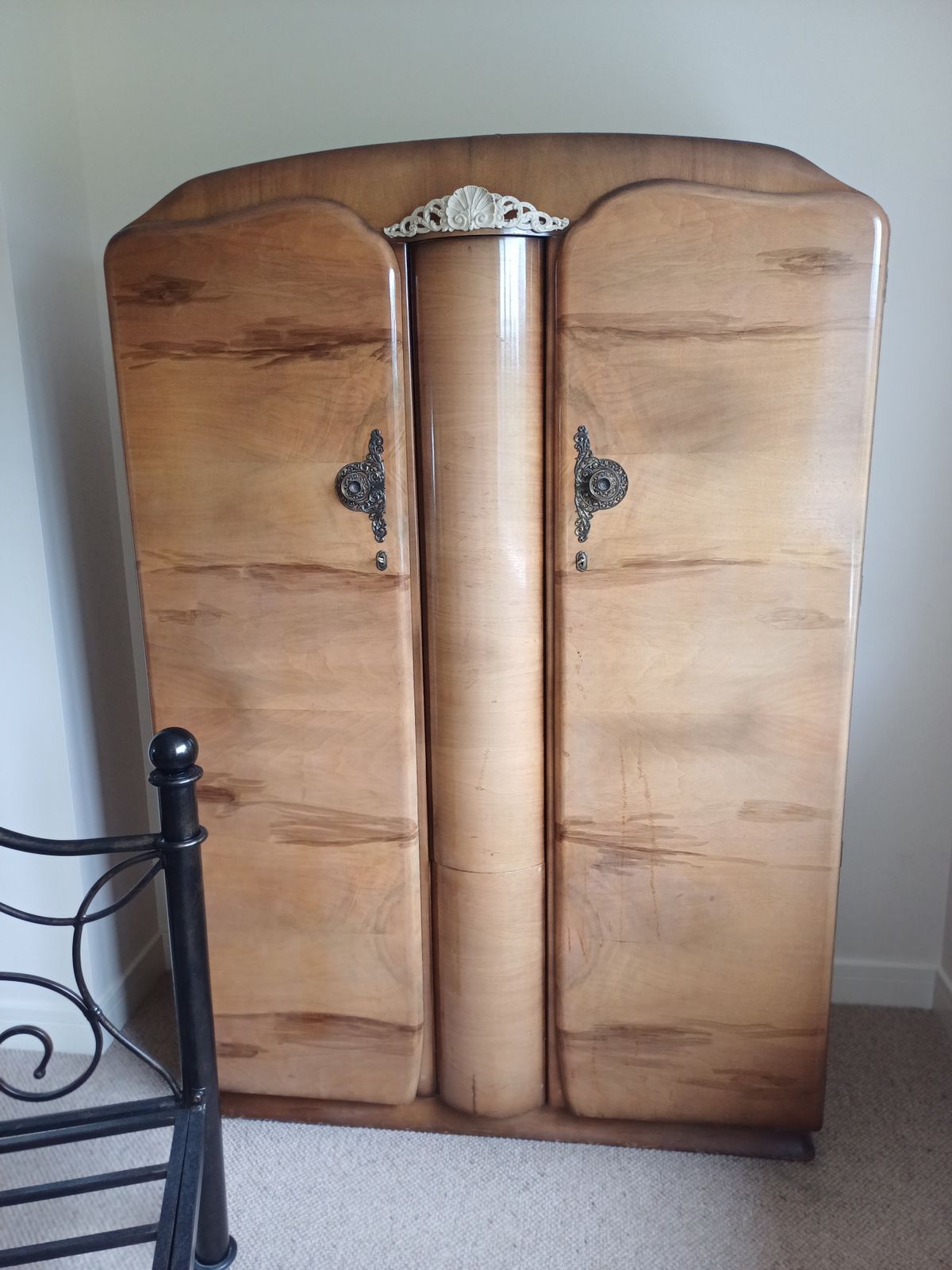 1960's Art Deco Style Bedroom Set., Mid 20th Century photo buy