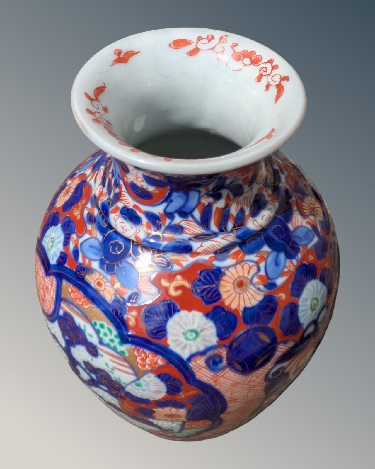 Antique Japanese Imari Vase photo for sale
