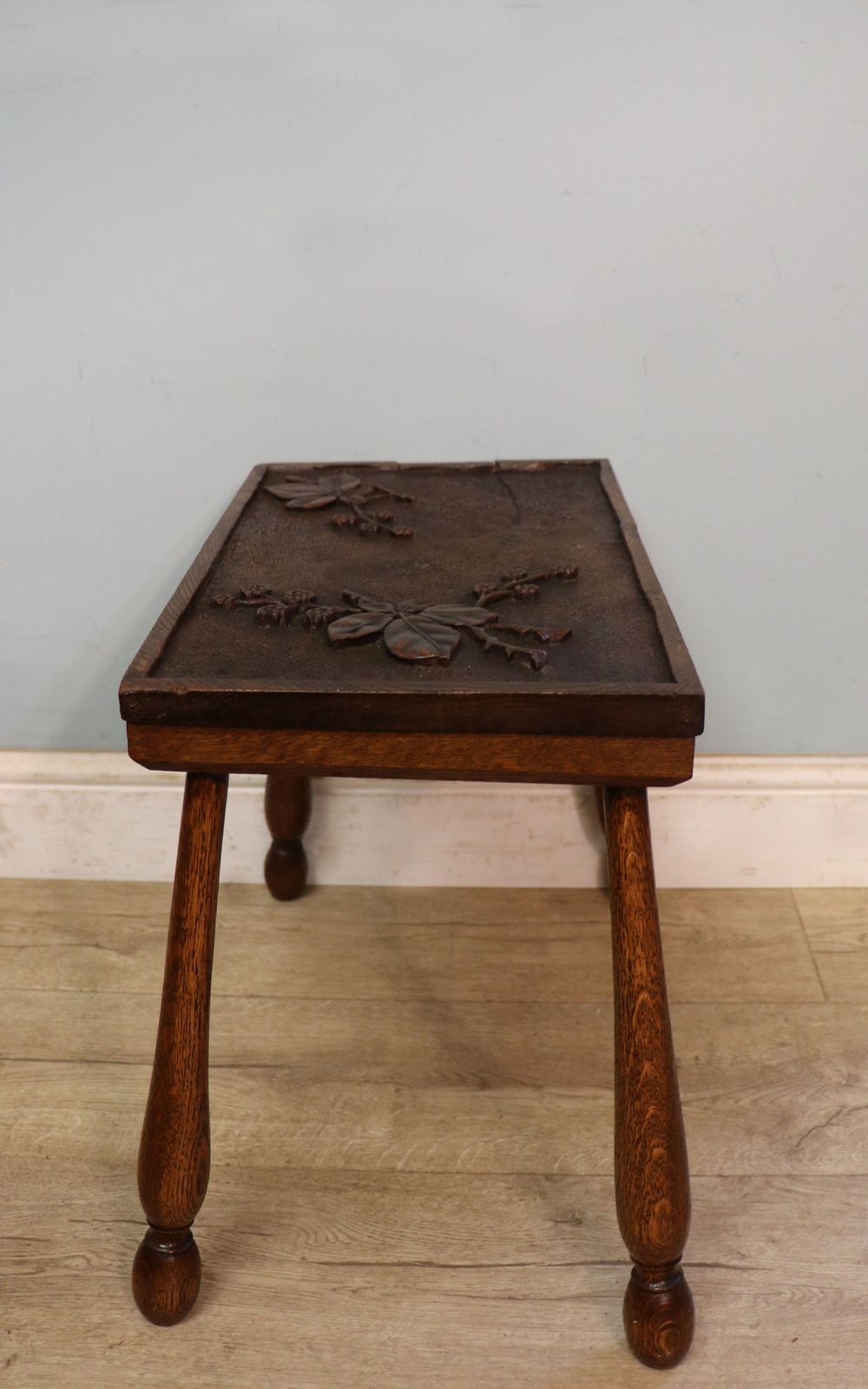 A Unique And Lovely Side Late 19th Century Oak Side Table The Top Beautifully Hand Carved  Bramble And Blackberry Decoration. photo vinterior