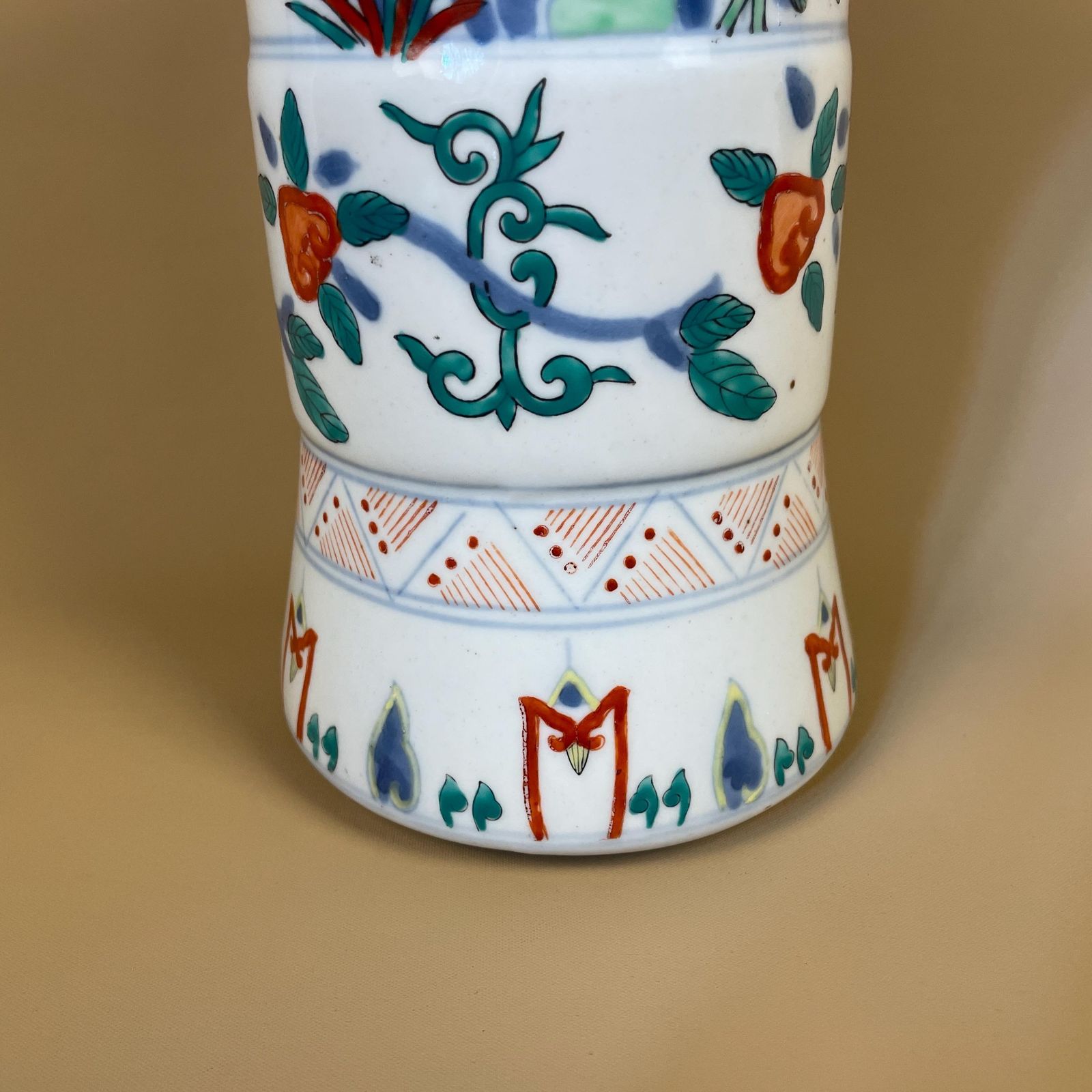 Oriental Chinese Vase Decorative Ceramic Pot Antique Asian Hand Painted Blue White Prunus Pattern Floral Decorative Funnel photo Home Decor