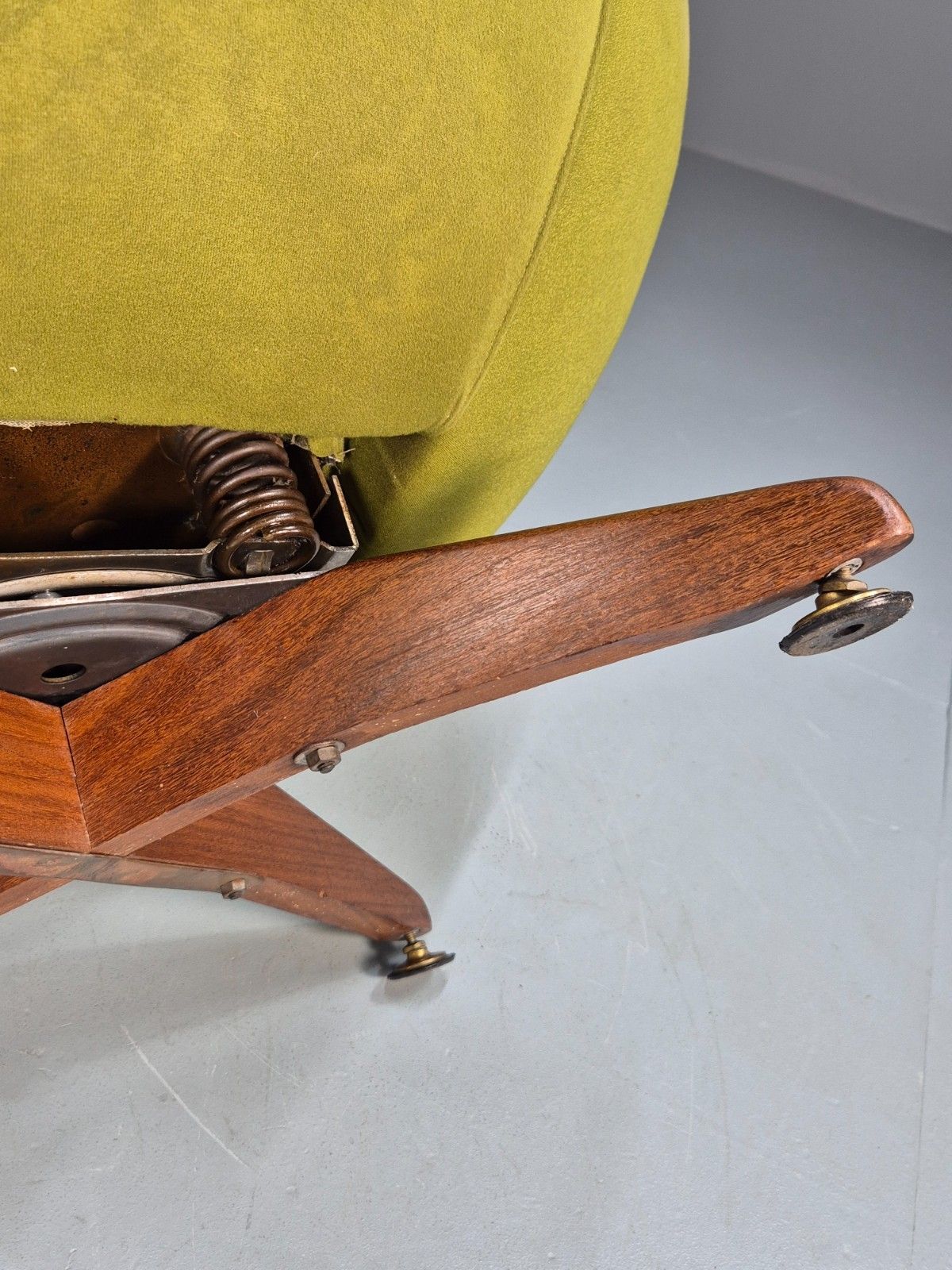 photo buy Vintage Egg Chair Teak Swivel And Rock Base Green  1960s Retro Mcm Eb9797 Mswi
