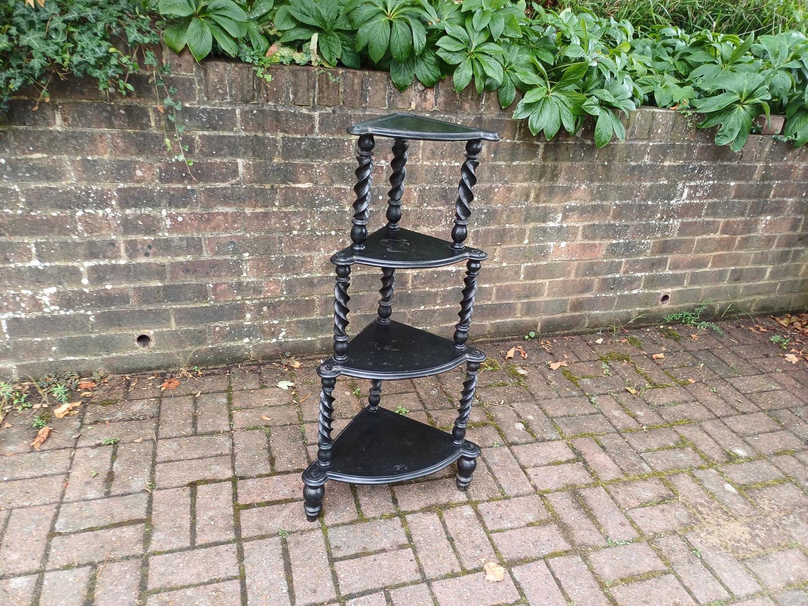 Antique Black Lacquered Effect Corner étagère With Barley Twist Legs 4 Tier Victorian Gothic Display Shelf Unit Ornate Carved Top Wot Not photo 165.0