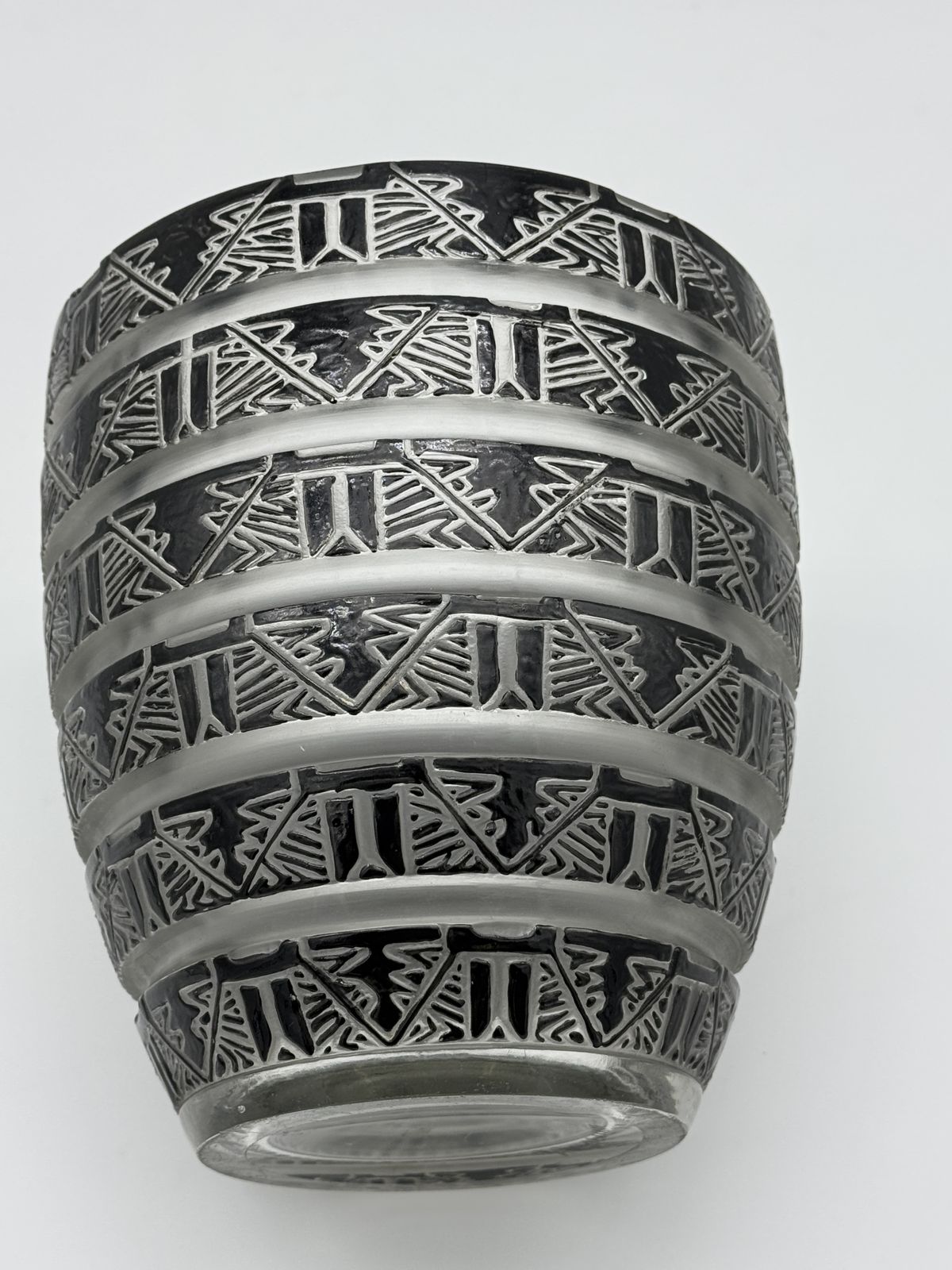 photo for sale A R.Lalique Lagamar Vase In Black Enameled Glass